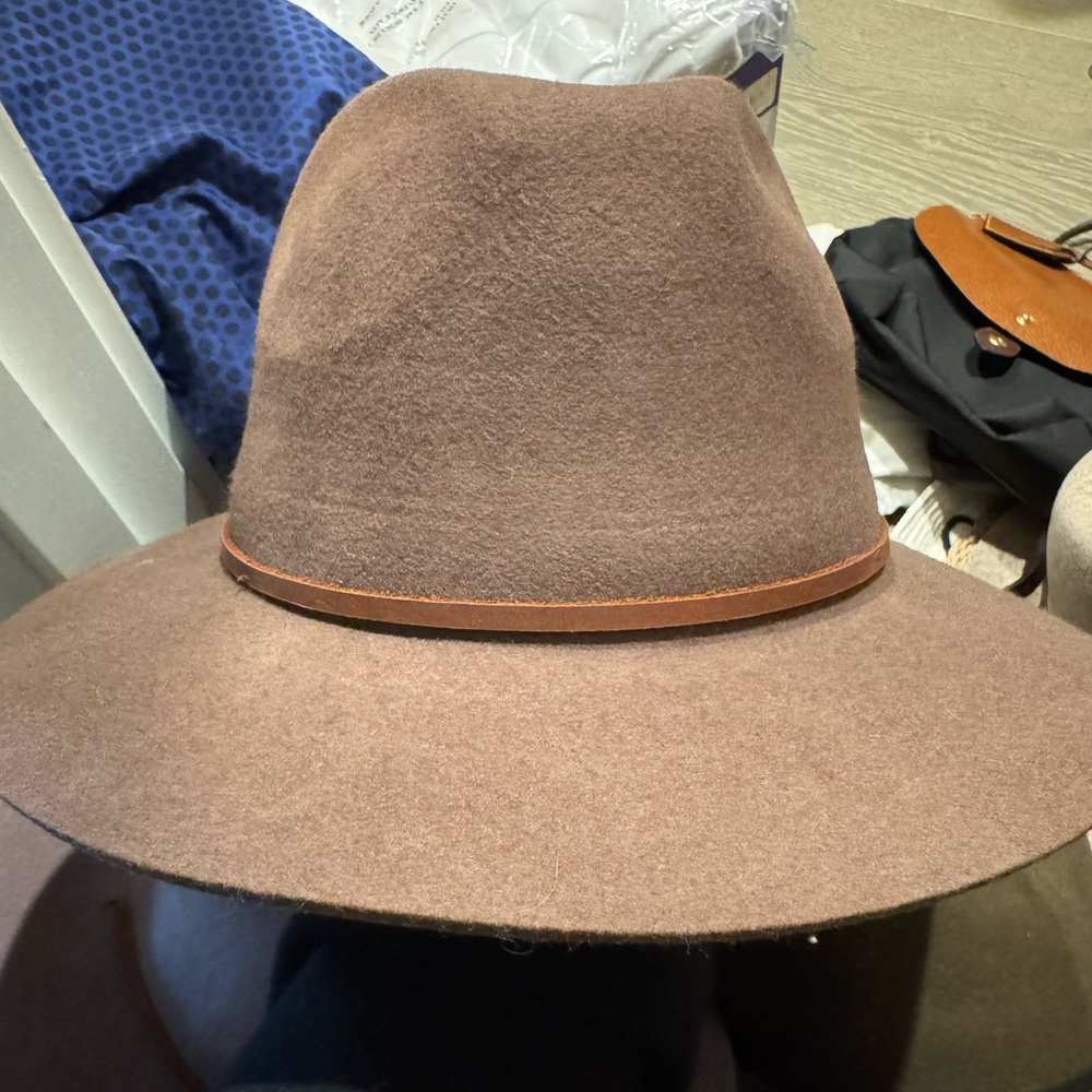 Brixton Wesley wool felt floppy hat size M in brown